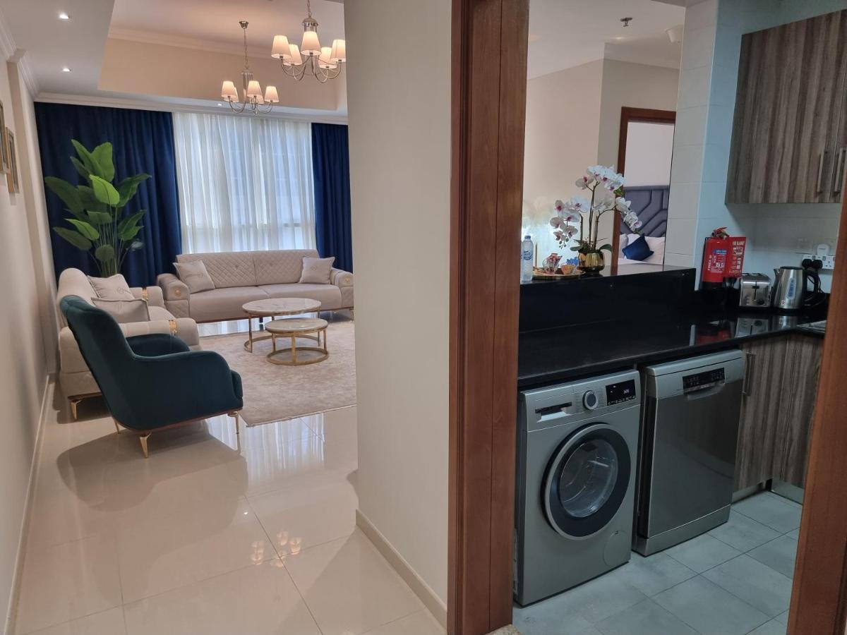 Dunya Tower Luxury And 2 Min Walk To Dubai Mall And Burj Khalifa In Heart Of Downtown Exteriör bild