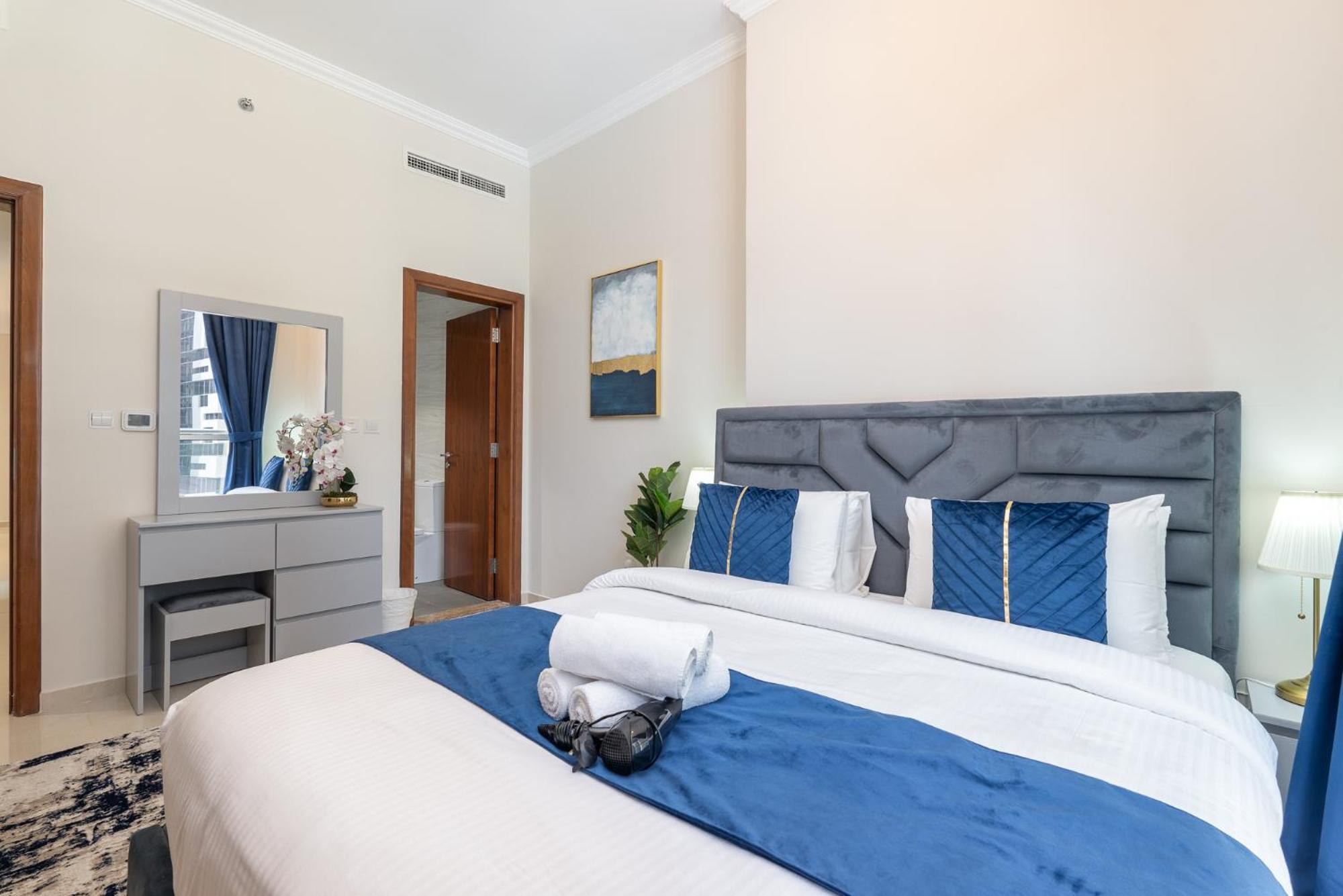 Dunya Tower Luxury And 2 Min Walk To Dubai Mall And Burj Khalifa In Heart Of Downtown Exteriör bild