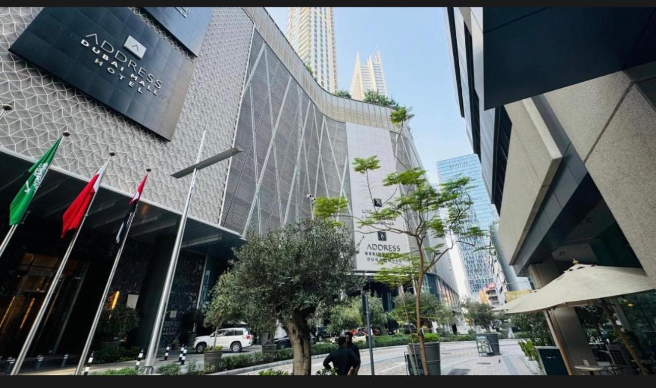 Dunya Tower Luxury And 2 Min Walk To Dubai Mall And Burj Khalifa In Heart Of Downtown Exteriör bild