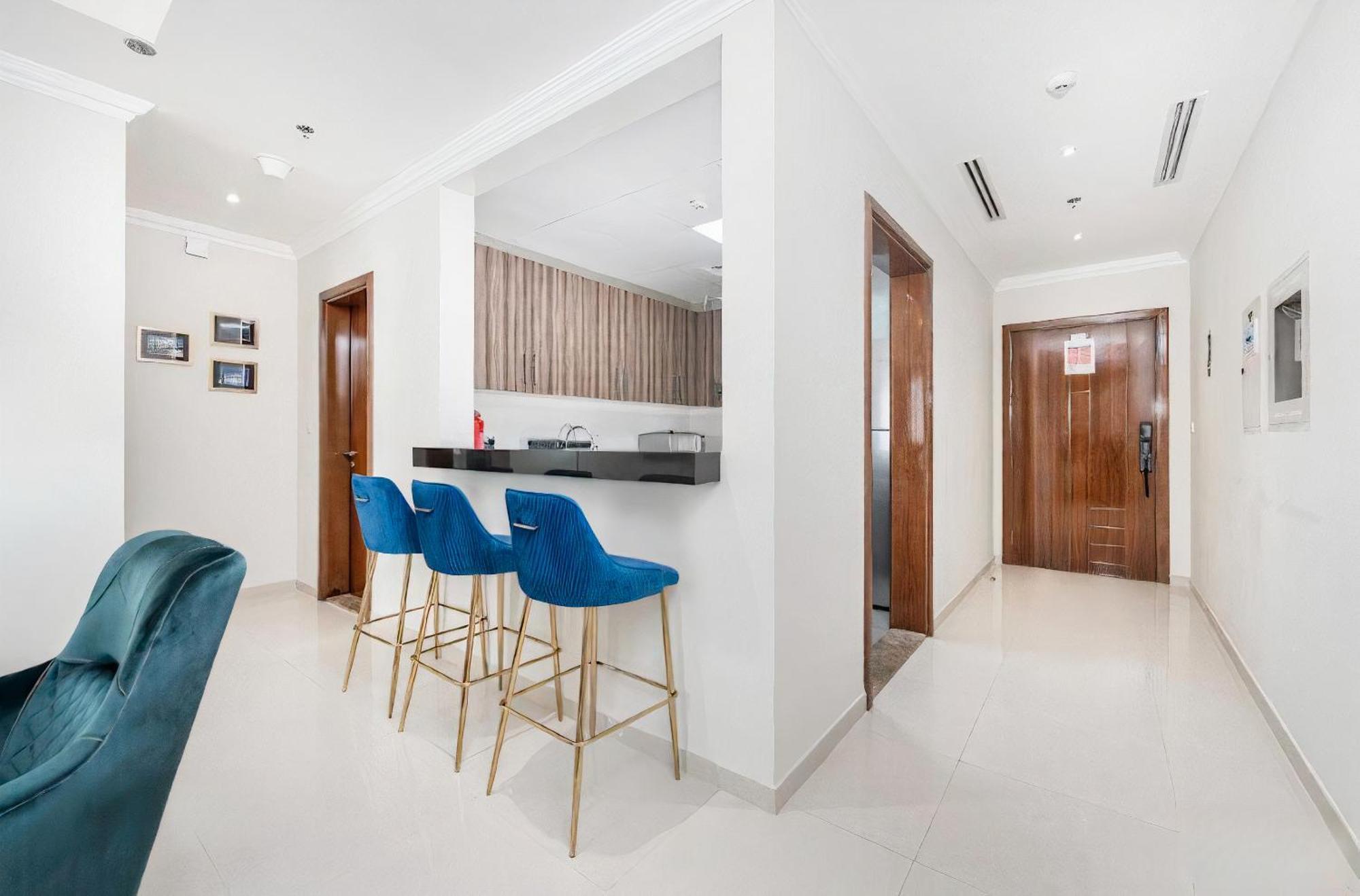 Dunya Tower Luxury And 2 Min Walk To Dubai Mall And Burj Khalifa In Heart Of Downtown Exteriör bild